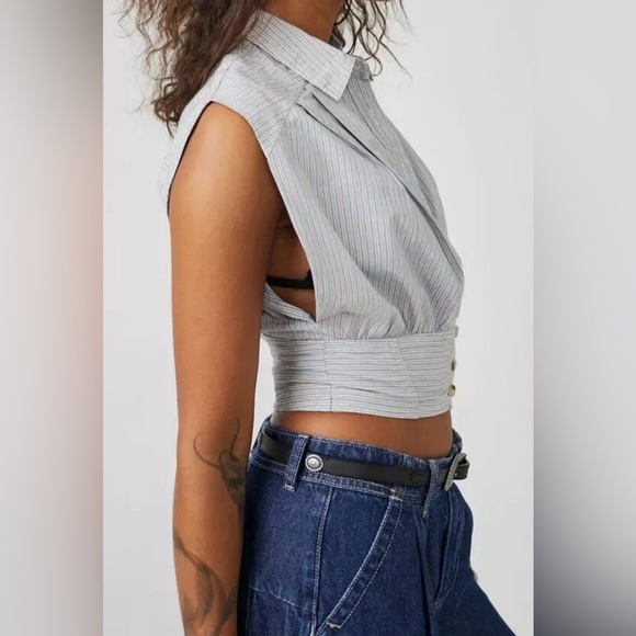 We The Free Cassie Collared Top Soft Blue Stripped Size Large New Without Tags - Picture 6 of 12